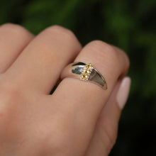 Yellow Sapphire Claw Ring in 925 Silver